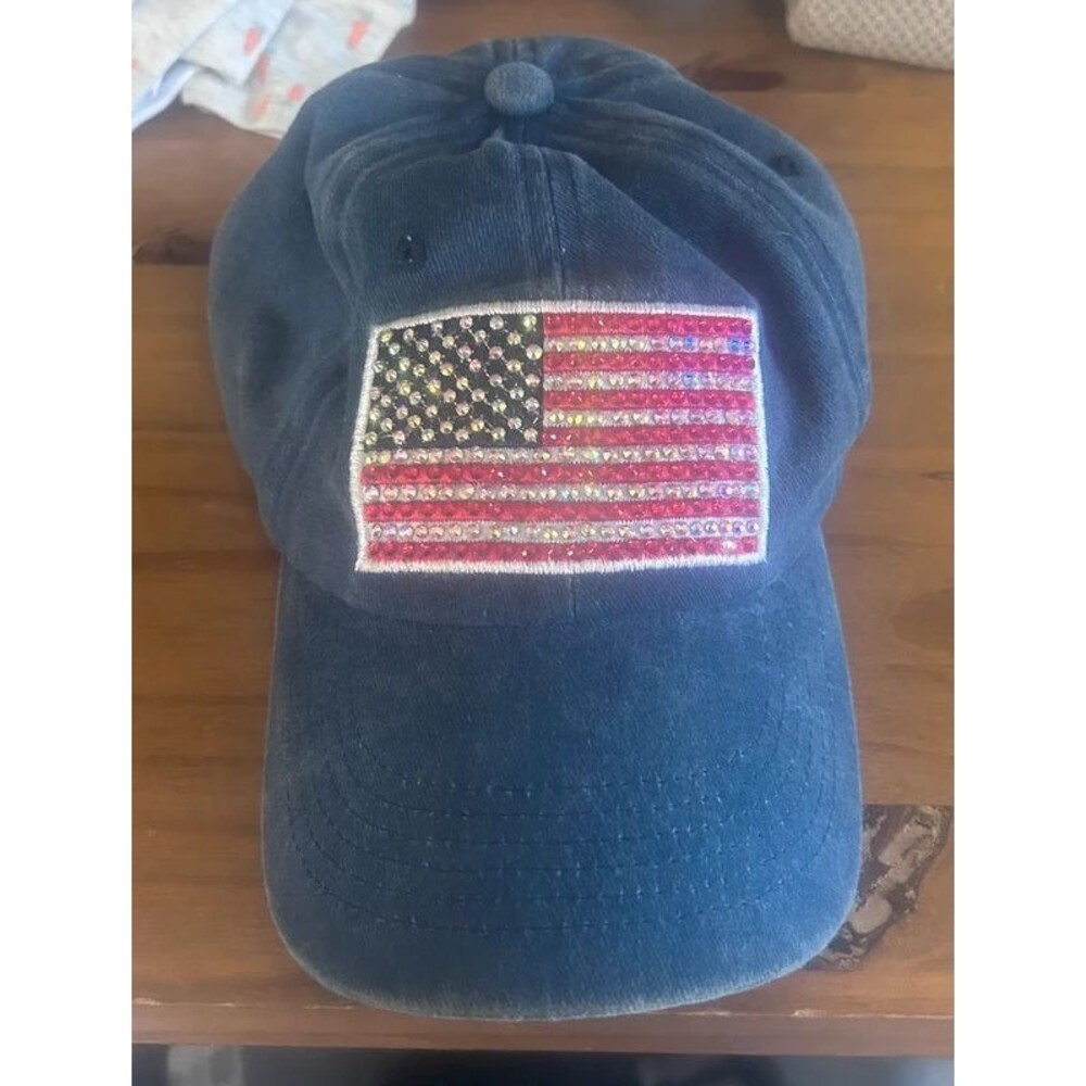 Ladies bling American flag Ballcap.